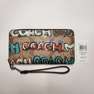 NWT Coach X Mint + Serf Long Zip Around Wallet In Signature Canvas CM837